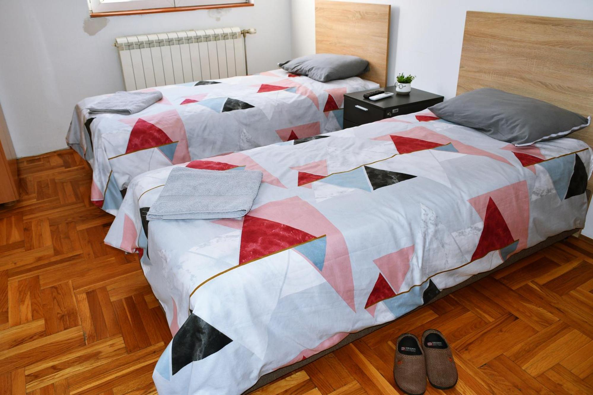 Guest House Sani Скопие Екстериор снимка